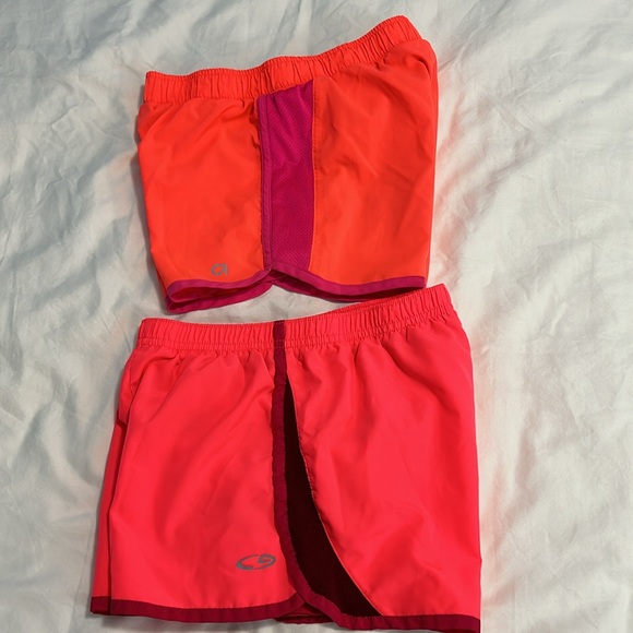 Gap Fit & Champion girl’s athletic shorts 2 pairs - Picture 3 of 7